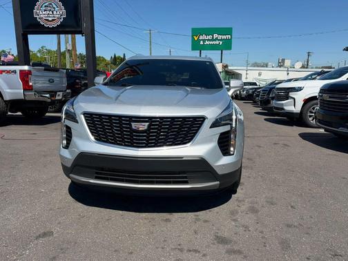 Radiant Silver Metallic 2021 Cadillac XT4 Sport