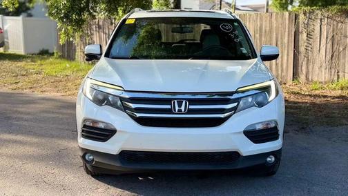 White Diamond Pearl 2018 Honda Pilot EX-L
