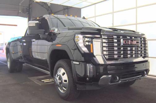 Onyx Black 2025 GMC Sierra 3500 Denali