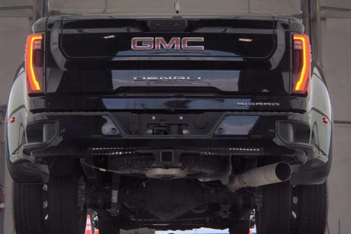 Onyx Black 2025 GMC Sierra 3500 Denali