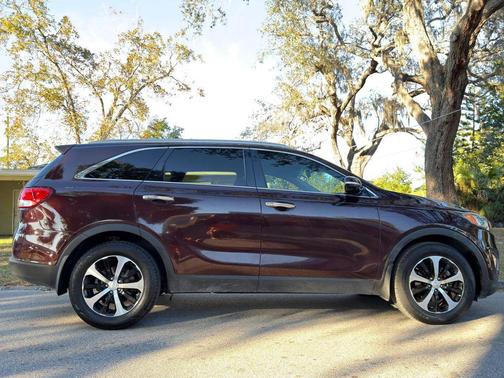 2016 Kia Sorento EX