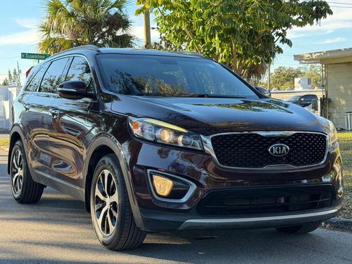 2016 Kia Sorento EX