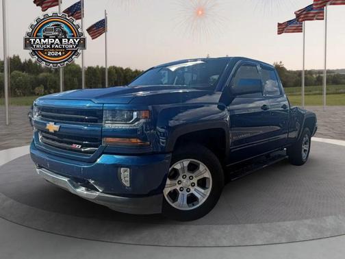 Deep Ocean Blue Metallic 2017 Chevrolet Silverado 1500 2LT