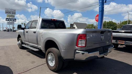 Billet Silver Metallic Clearcoat 2023 RAM 3500 Big Horn Crew Cab 4x4 8' Box