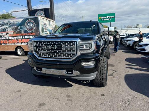 2017 GMC Sierra 1500 Denali