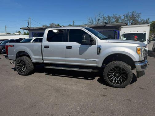 2017 Ford F-350 XLT