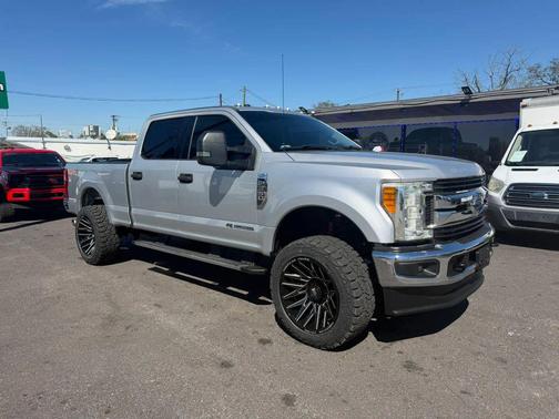 2017 Ford F-350 XLT