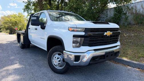 Summit White 2024 Chevrolet Silverado 3500 WT