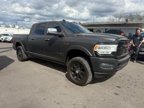 2022 RAM 2500 Laramie Mega Cab 4x4 6'4' Box
