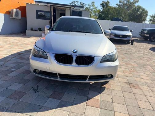 2006 BMW 525 525i Sedan 4D