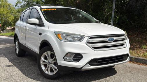 White 2018 Ford Escape SE
