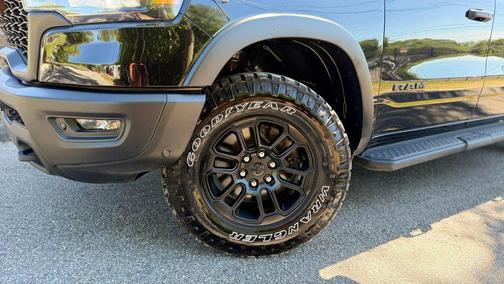 Diamond Black Crystal Pearlcoat 2025 RAM 1500 Rebel