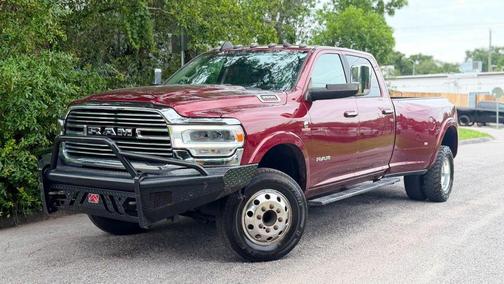 Delmonico Red Pearlcoat 2022 RAM 3500 Laramie Crew Cab 4x4 8' Box