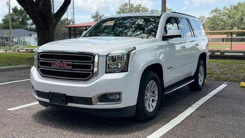 White Frost Tricoat 2017 GMC Yukon SLT