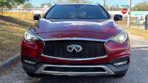 2018 INFINITI QX30 ESSENTIAL