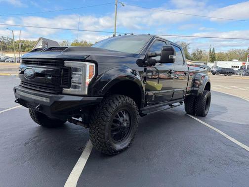 2019 Ford F-350 Lariat