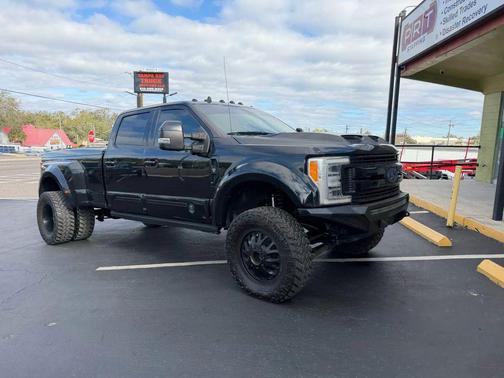 2019 Ford F-350 Lariat