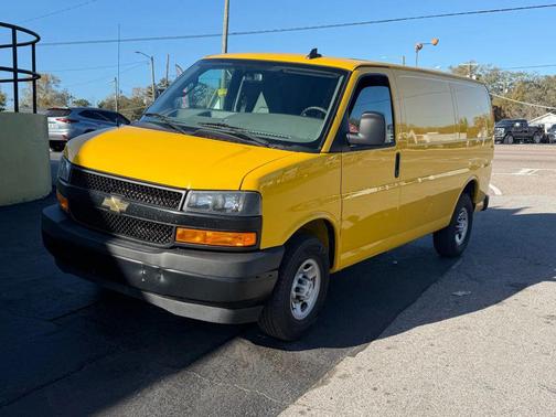 2023 Chevrolet Express 2500 RWD 2500 Regular Wheelbase WT