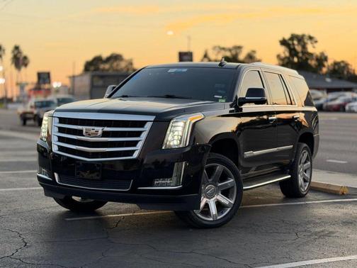 2019 Cadillac Escalade Luxury