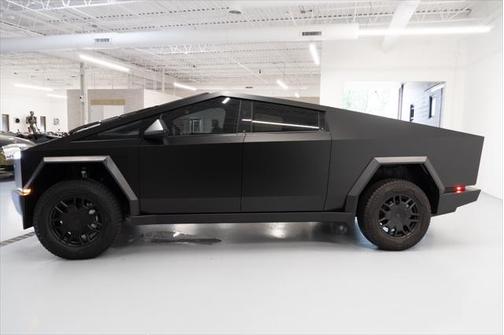 2024 Tesla Cybertruck All-Wheel Drive