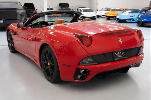 2012 Ferrari California Base