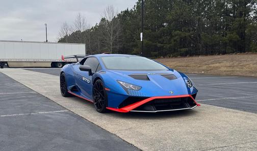 2022 Lamborghini Huracan STO Coupe