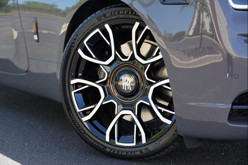 Sunburst Grey 2018 Rolls-Royce Wraith Luminary Collection