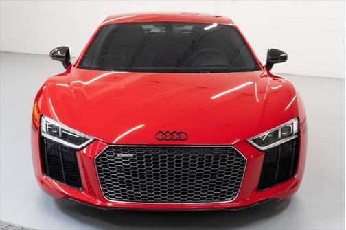 2017 Audi R8 5.2 V10 plus