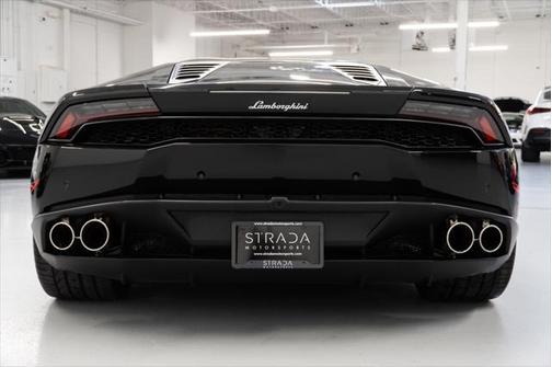 2017 Lamborghini Huracan LP610-4 Avio