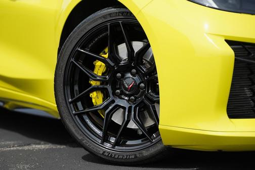 Accelerate Yellow Metallic 2023 Chevrolet Corvette Z06