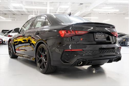 2022 Audi RS 3 TFSI quattro S tronic
