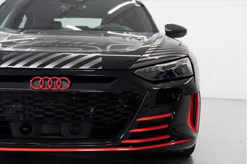 2023 Audi RS e-tron GT quattro