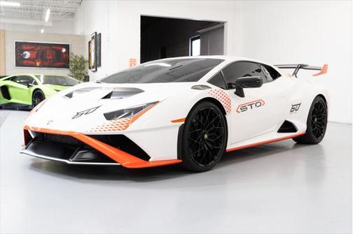 2024 Lamborghini Huracan STO Coupe