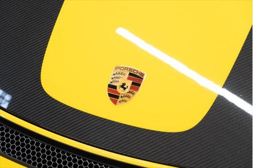 2024 Porsche 718 Cayman GT4 RS