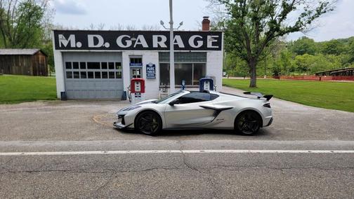 Silver Flare Metallic 2023 Chevrolet Corvette Z06