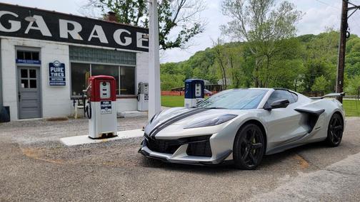 Silver Flare Metallic 2023 Chevrolet Corvette Z06