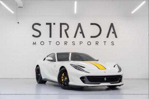 2020 Ferrari 812 Superfast Base