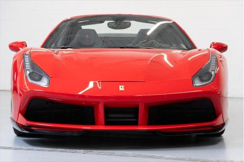 2017 Ferrari 488 Spider Base