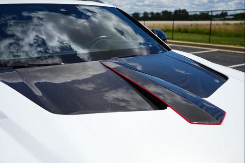 Bianco Icarus Metallic 2020 Lamborghini Urus SUV