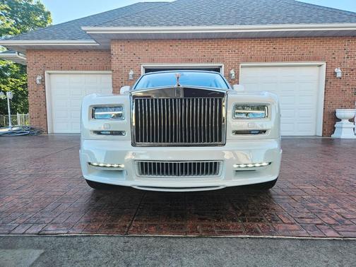 Arctic White 2007 Rolls-Royce Phantom VI
