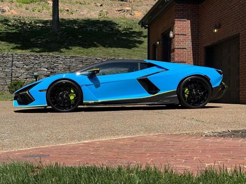 Blue Cepheus 2024 Lamborghini Revuelto Coupe