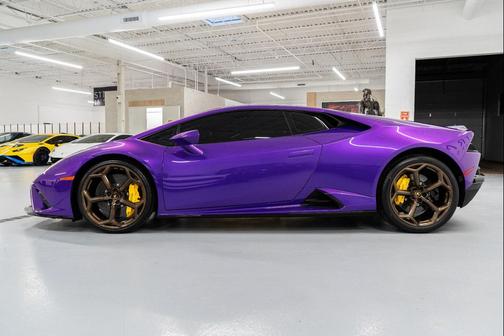 2023 Lamborghini Huracan EVO Coupe RWD