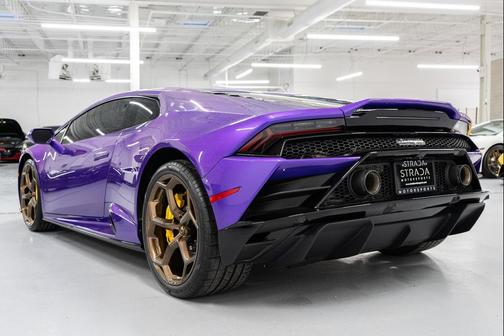 2023 Lamborghini Huracan EVO Coupe RWD