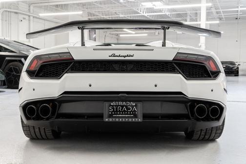 2017 Lamborghini Huracan LP580-2S