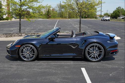 Jet Black Metallic 2021 Porsche 911 Turbo S