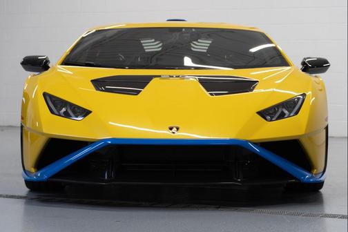 2022 Lamborghini Huracan STO Coupe