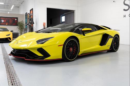 2018 Lamborghini Aventador S LP 740-4 S