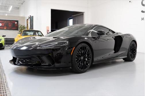 2022 McLaren GT Coupe