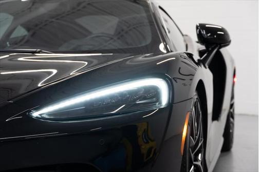 2022 McLaren GT Coupe