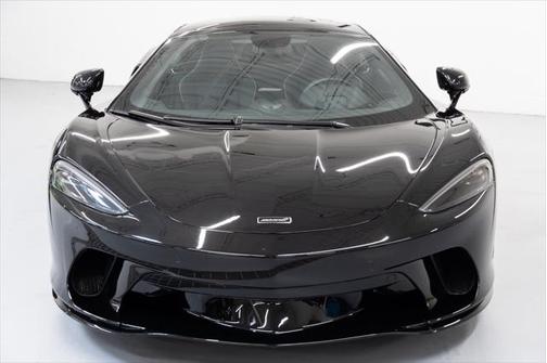 2022 McLaren GT Coupe